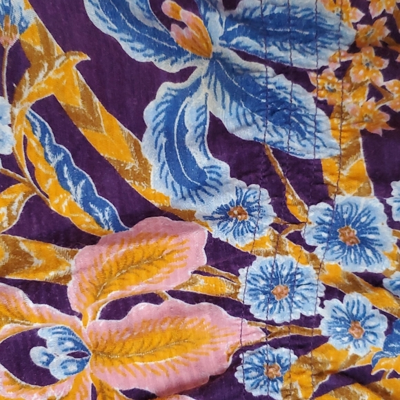 Deletta anthropologie scalloped tee - Picture 3 of 4